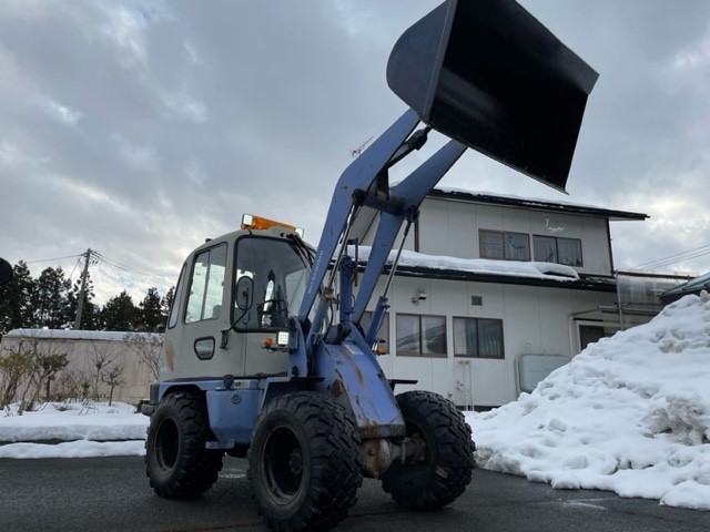 日立建機 ZW50 観光列車から コマツ タイヤショベル(ホイールローダー