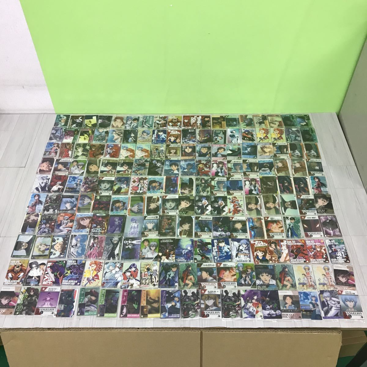 未開封 新世紀エヴァンゲリオン ヱヴァンゲリヲン新劇場版 ウエハース カード 約246枚 まとめ売り