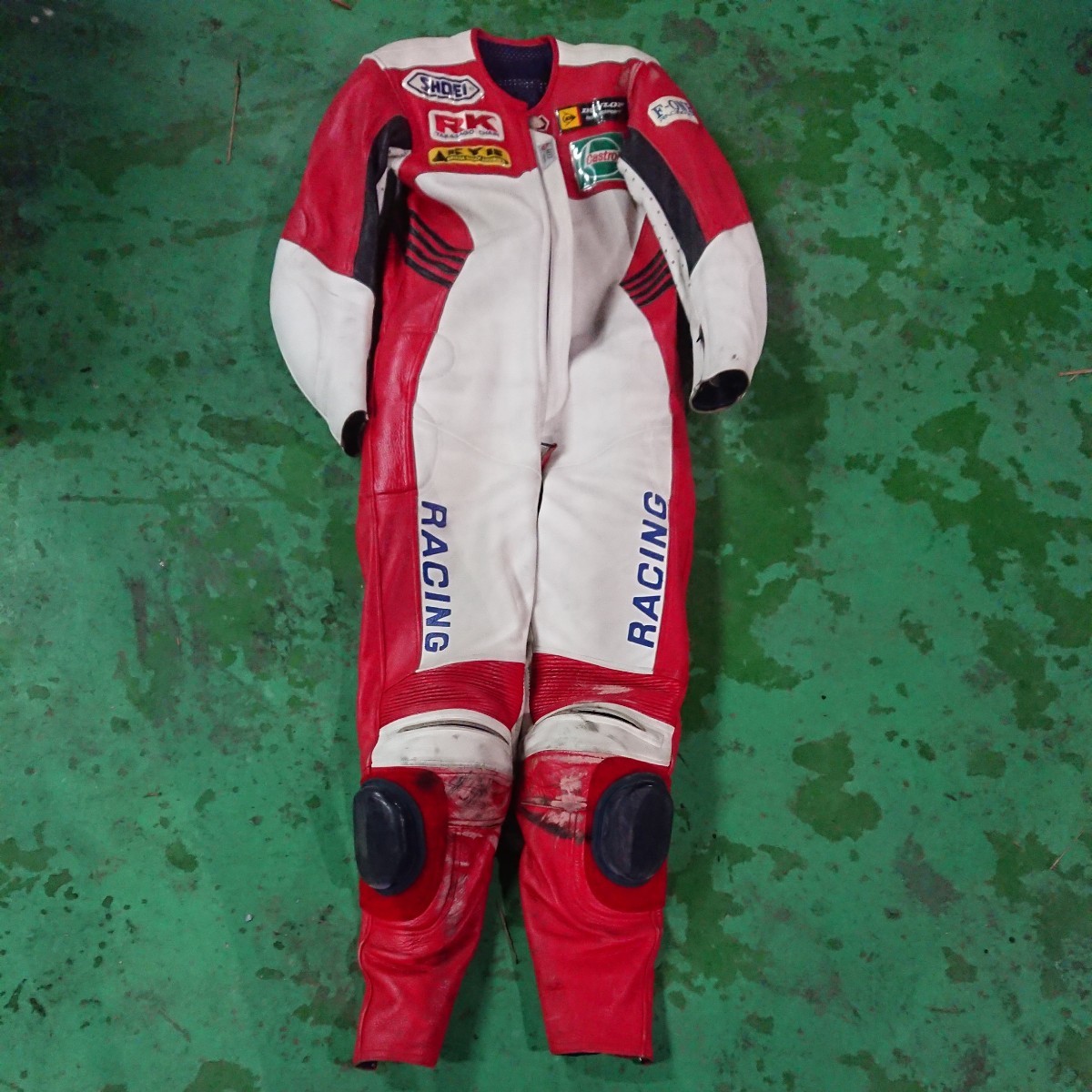 レーシングスーツ 革ツナギ f1つなぎ中古3L175センチ