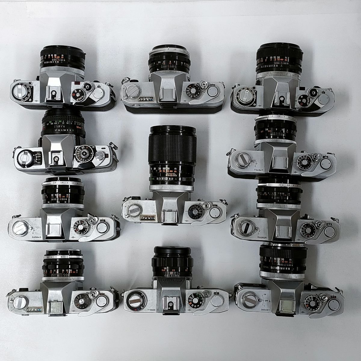 CANON FTb ， FT ， FX + 単焦点 1.4/50 ， 1.8/50 ， 3.5/28 他 一眼