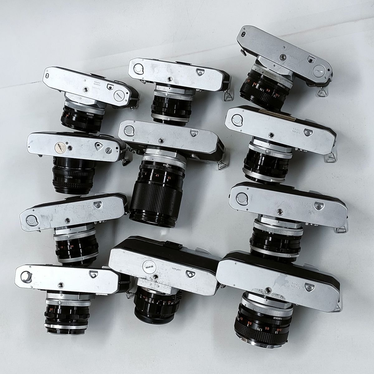 CANON FTb ， FT ， FX + 単焦点 1.4/50 ， 1.8/50 ， 3.5/28 他 一眼