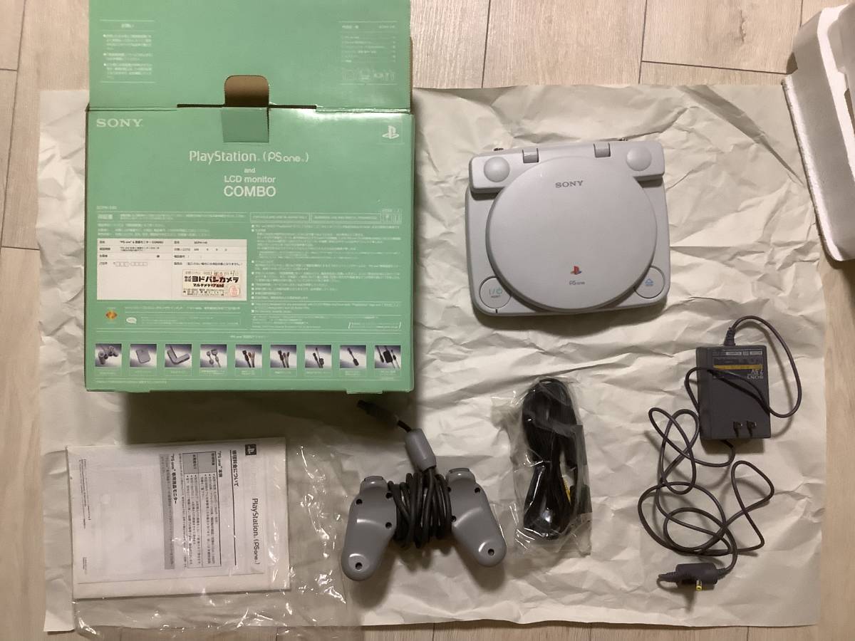 中古【SONY / PS one & 液晶モニター COMBO（SCPH-140） 箱あり 