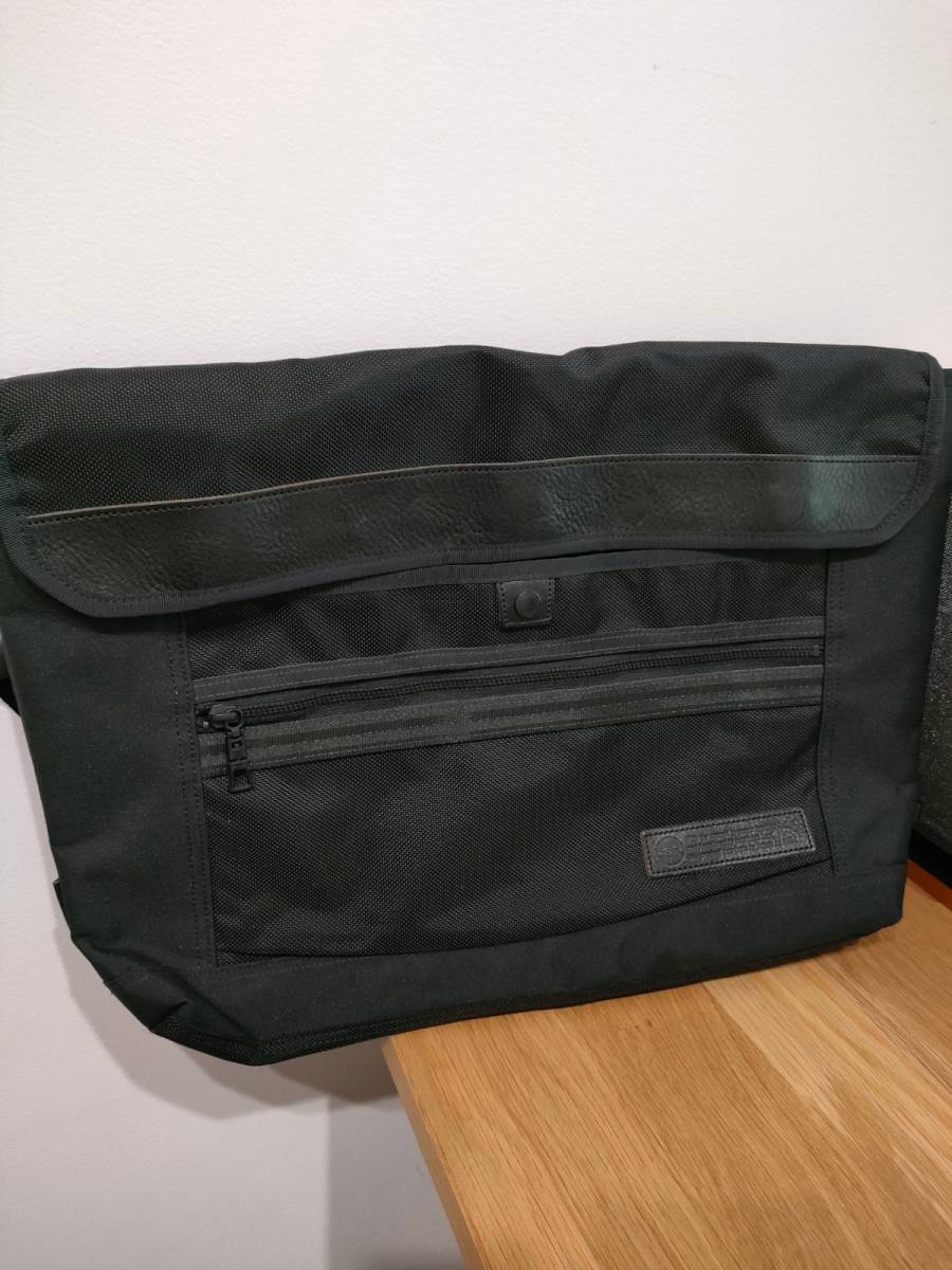MSPC　マスターピース　master-piece 牛革　コーデュラ素材　美品　ショルダーバッグ　メッセンジャーバッグ