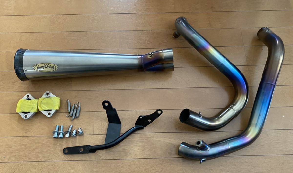 GLEAMING WORKS チタニウム バリトンマフラー 2in1 フルエキゾーストマフラー 07年以降 XL1200 XL883 スポーツスター グリーミンワークス GLEAMING WORKS ひと味違う大人の贅沢にチタンの2in1。バリトンマフラー バリトン |ハーレーパーツ専門店 HDパーツ