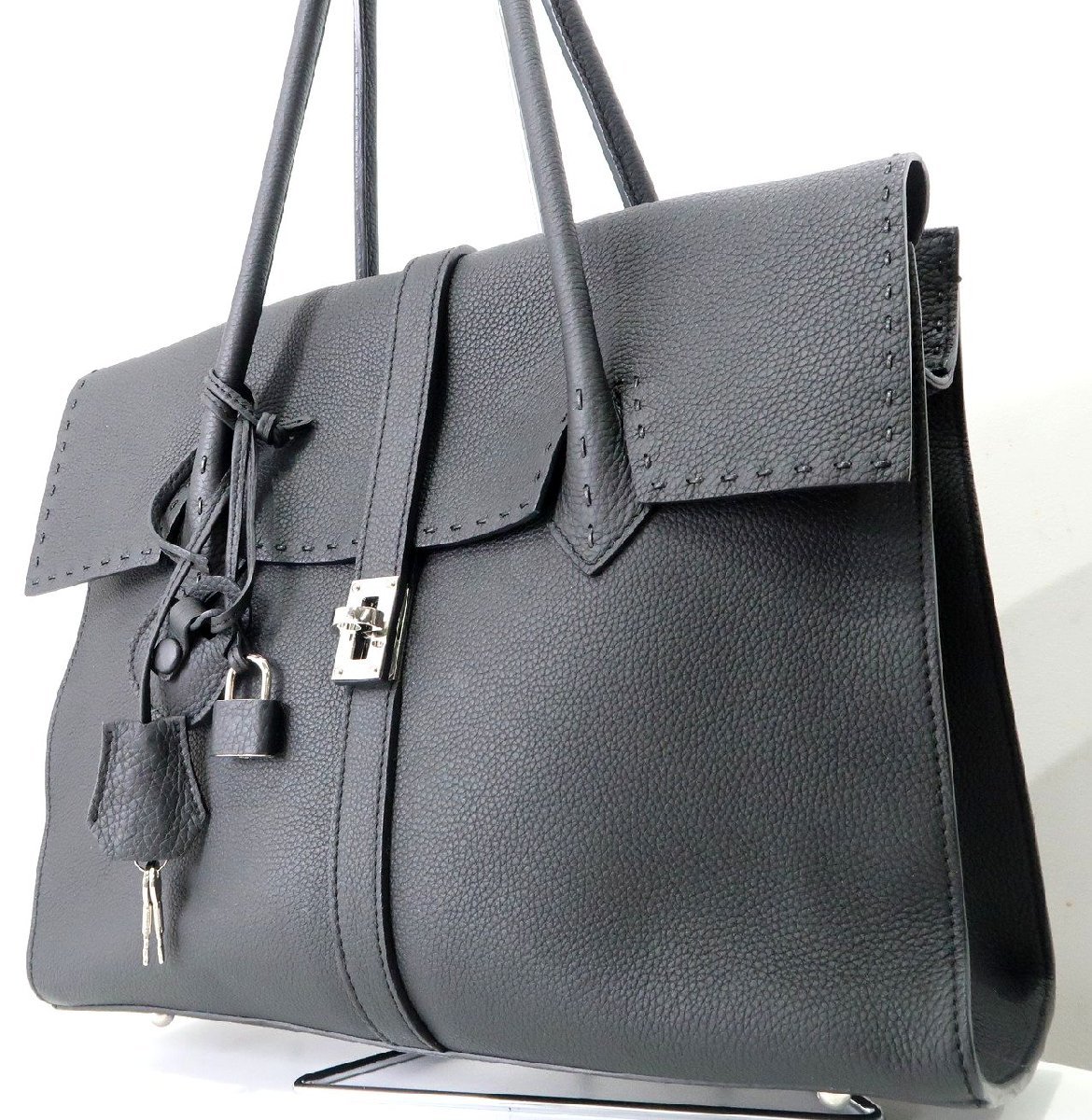 皇室御用達 定価15万円↑未使用 超美品 NAGATANI レザー ブリーフ 
