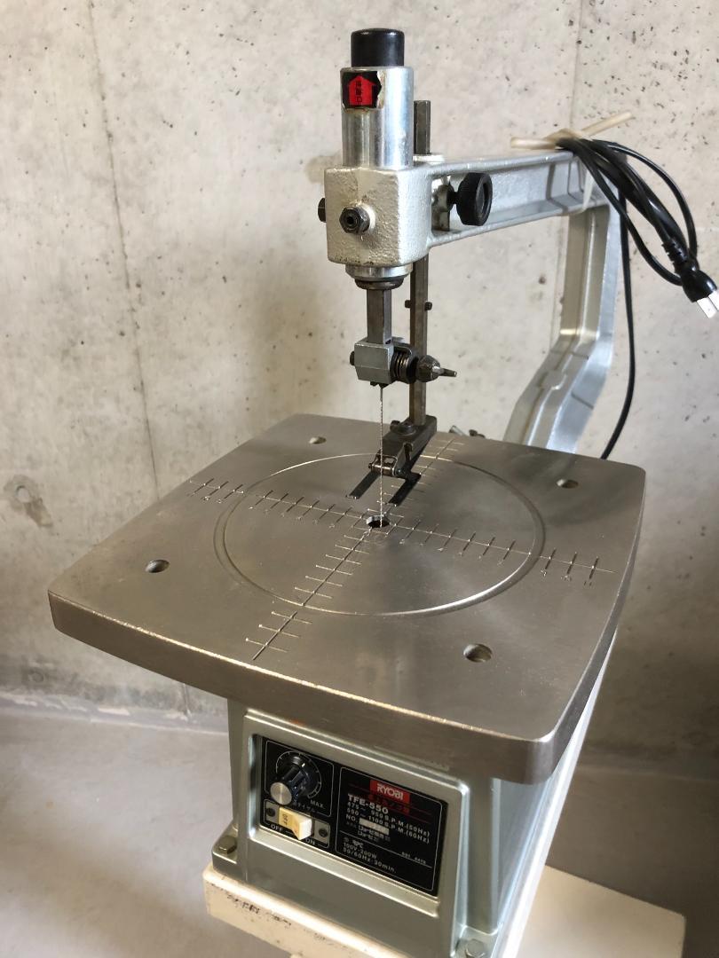 RYOBI(リョービ) 電動 糸のこ盤 TFE-550 フトコロ500mm 糸鋸盤/糸ノコ