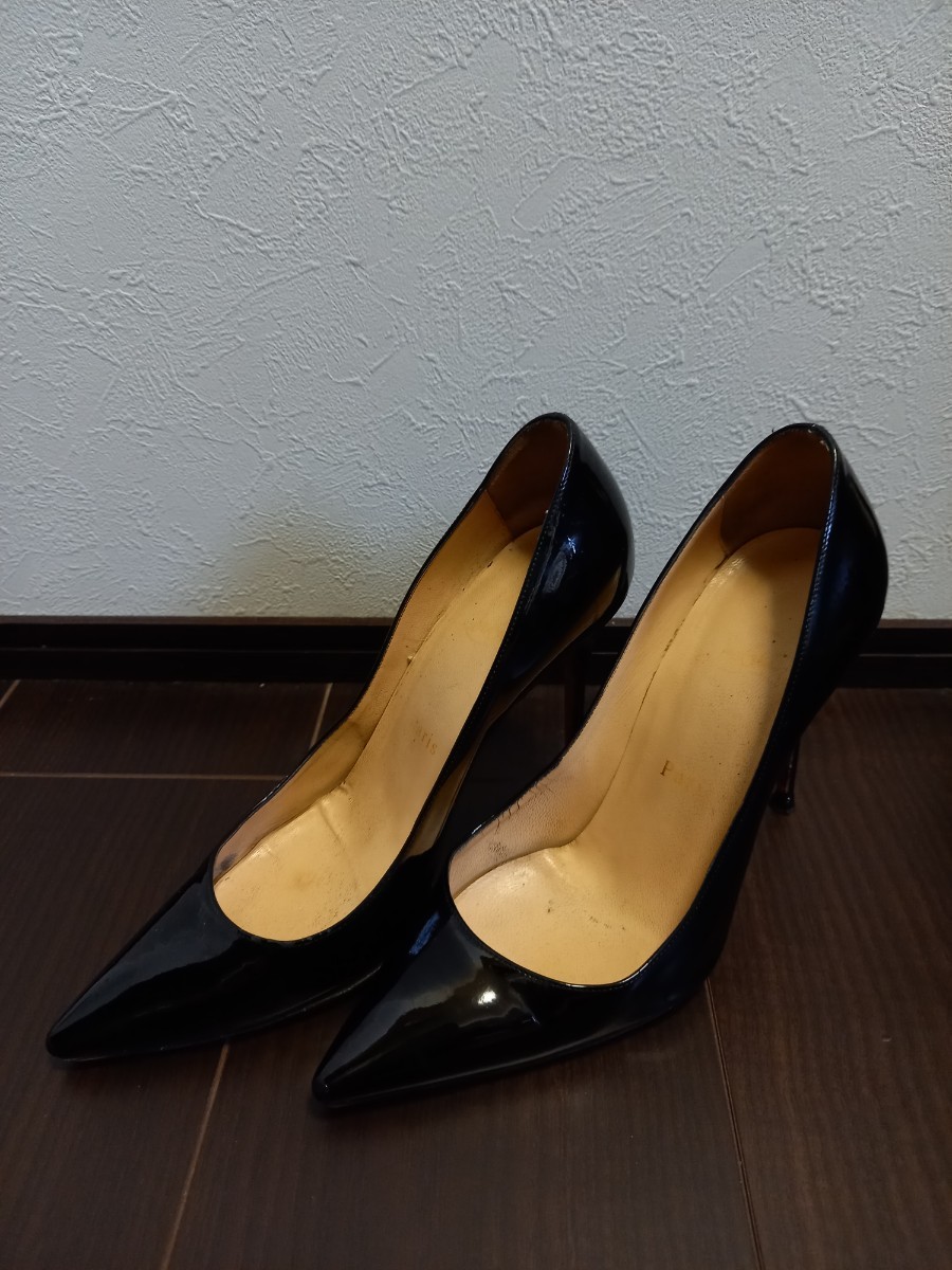 Christian Louboutin クリスチャン ルブタン エナメル パンプス ピンヒール パテント レザー BLACK イタリア製 サイズ37　23.5cm　正規品 