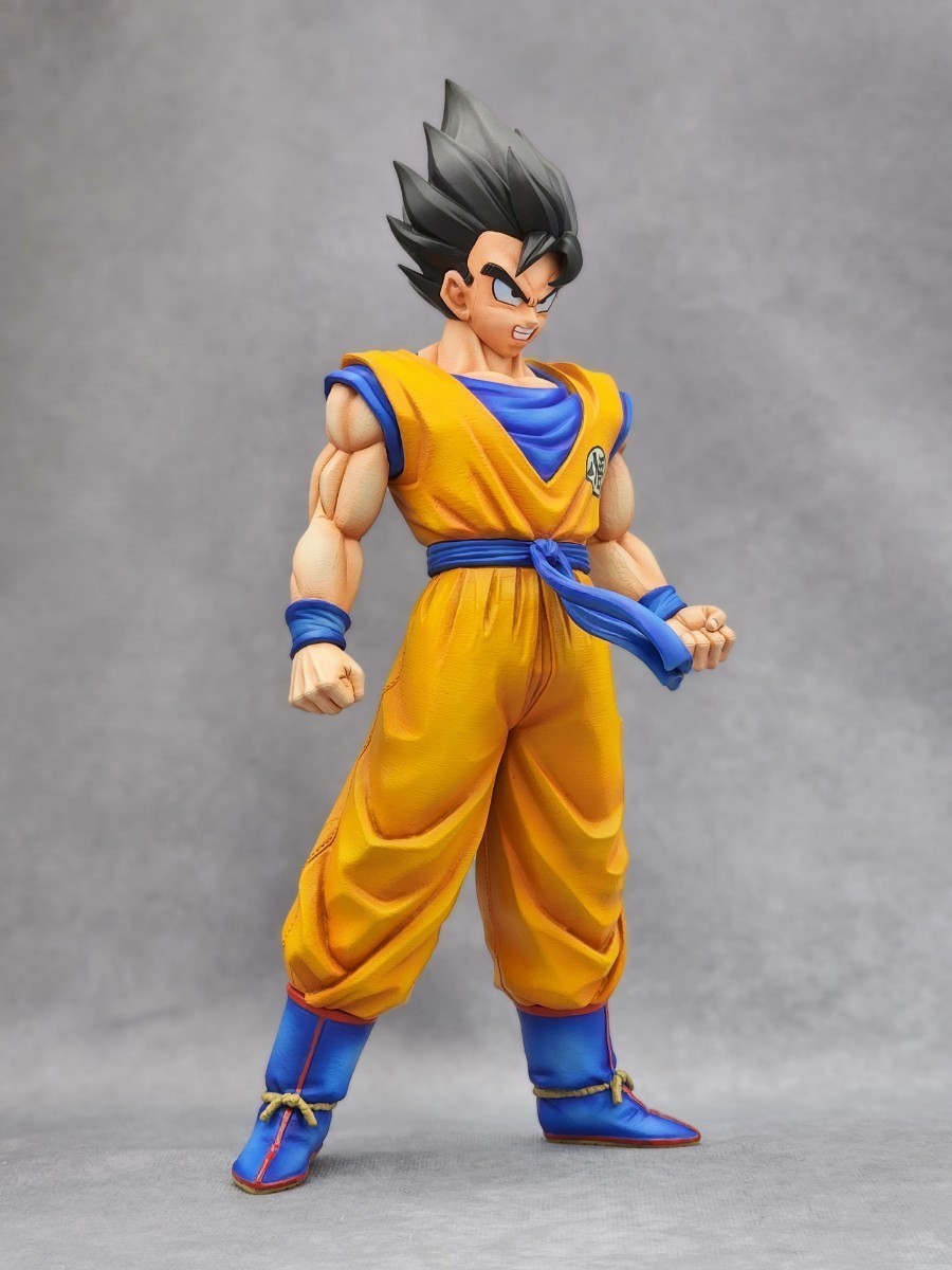 ドラゴンボール 悟空 フィギュア リペイント フルリペイント ギニュー