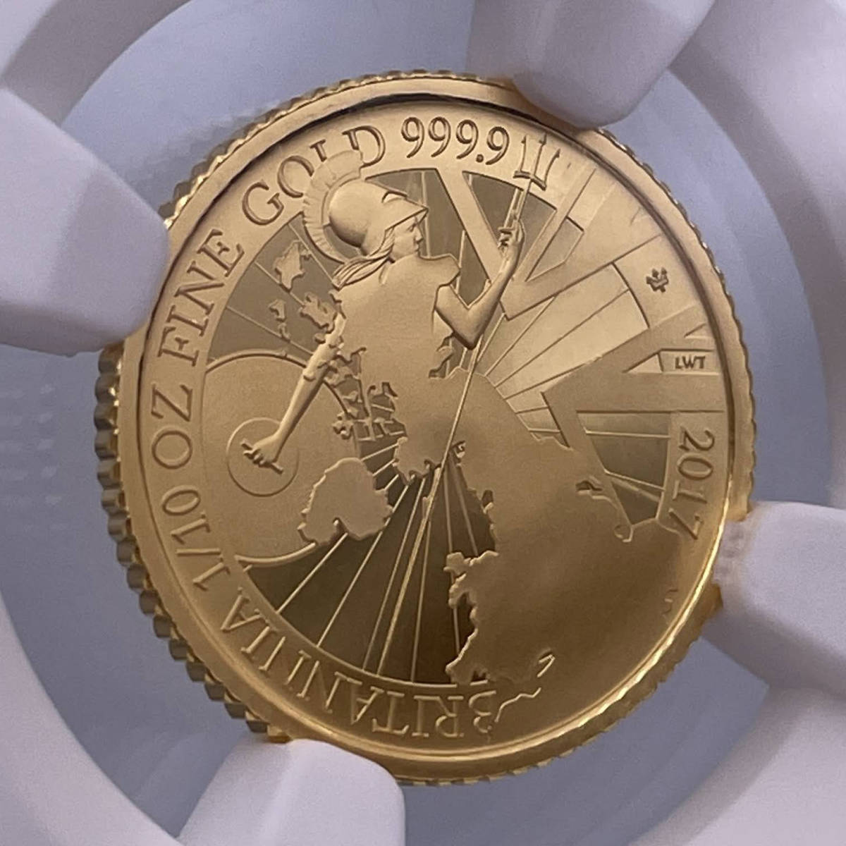 1円スタート】 2017 イギリス ブリタニア 30周年 初期30枚 PF69UC NGC