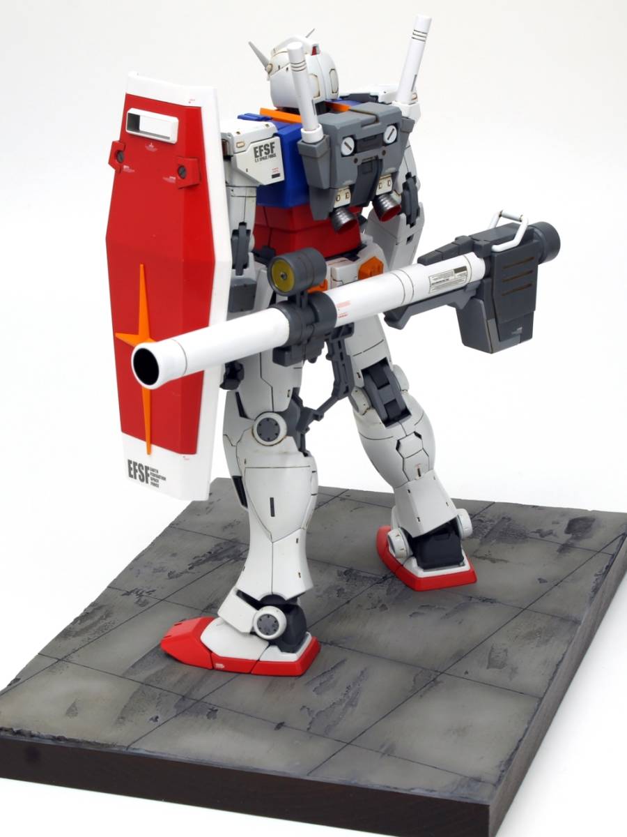 MG 1⁄100 RX-78-02 ガンダム（GUNDAM THE ORIGIN版）スペシャルVer