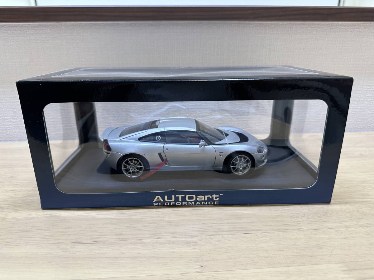 箱開封のみ AUTOart オートアート 1/18 Lotus Europa S ロータス