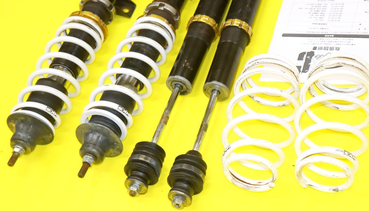 アクア NHP10 ヴィッツ KSP90/SCP90/NCP91　車高調 ヴィッツ KSP90/SCP90/NCP91 アクア NHP10 ヴィッツ NCP131 HKS(エッチ