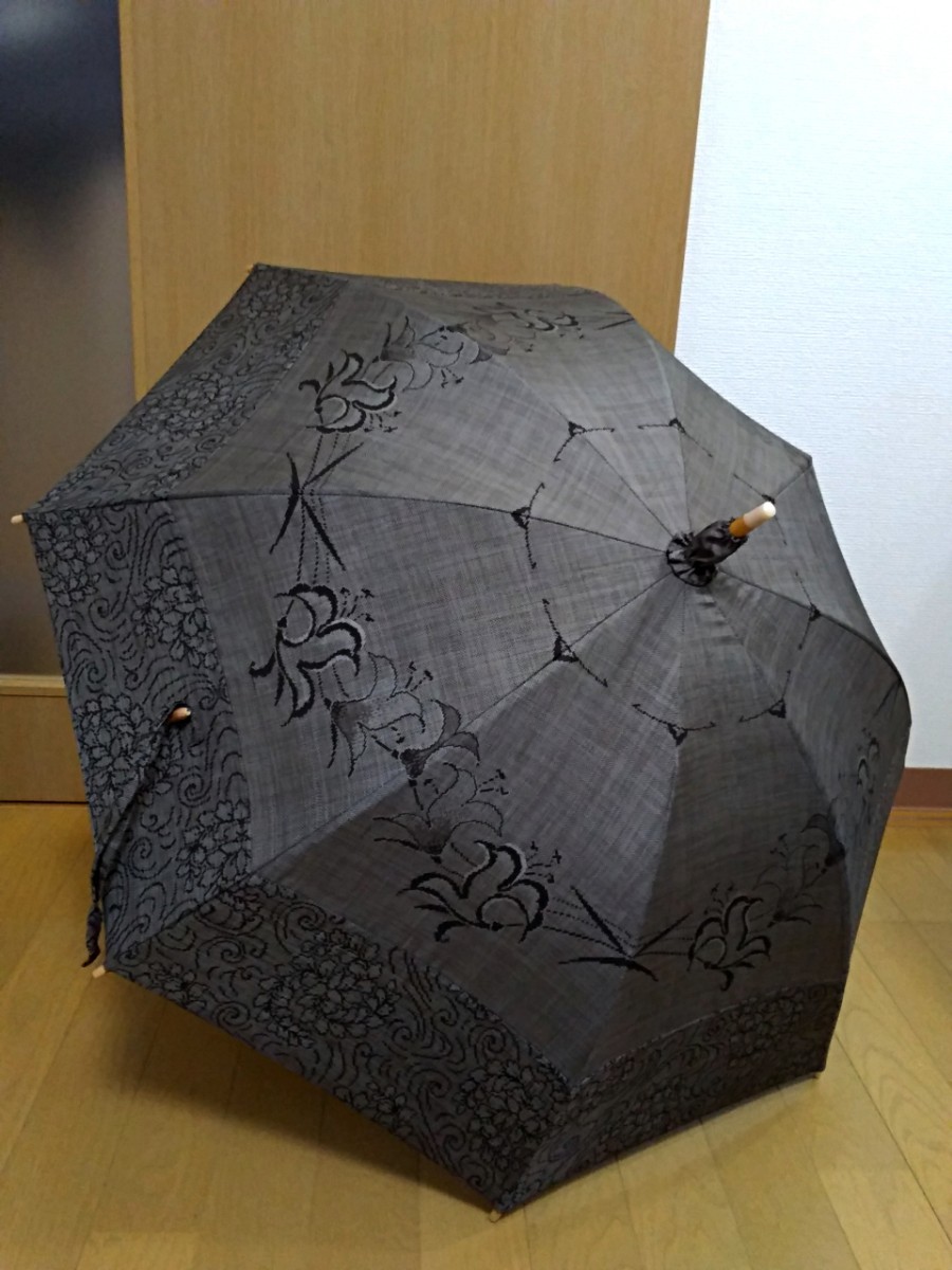 大島紬リメイク＊思わず目を引く花柄の日傘＆巾着セット 日傘 |