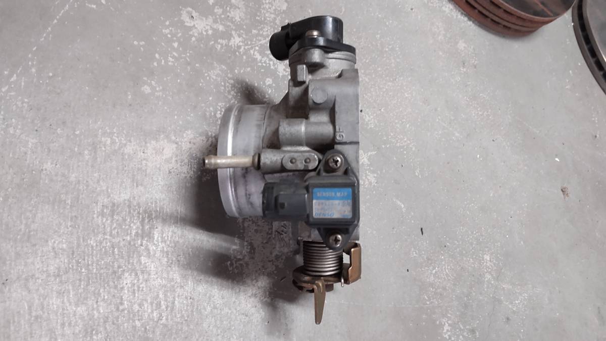 EK9 シビックR　純正スロットルボディ