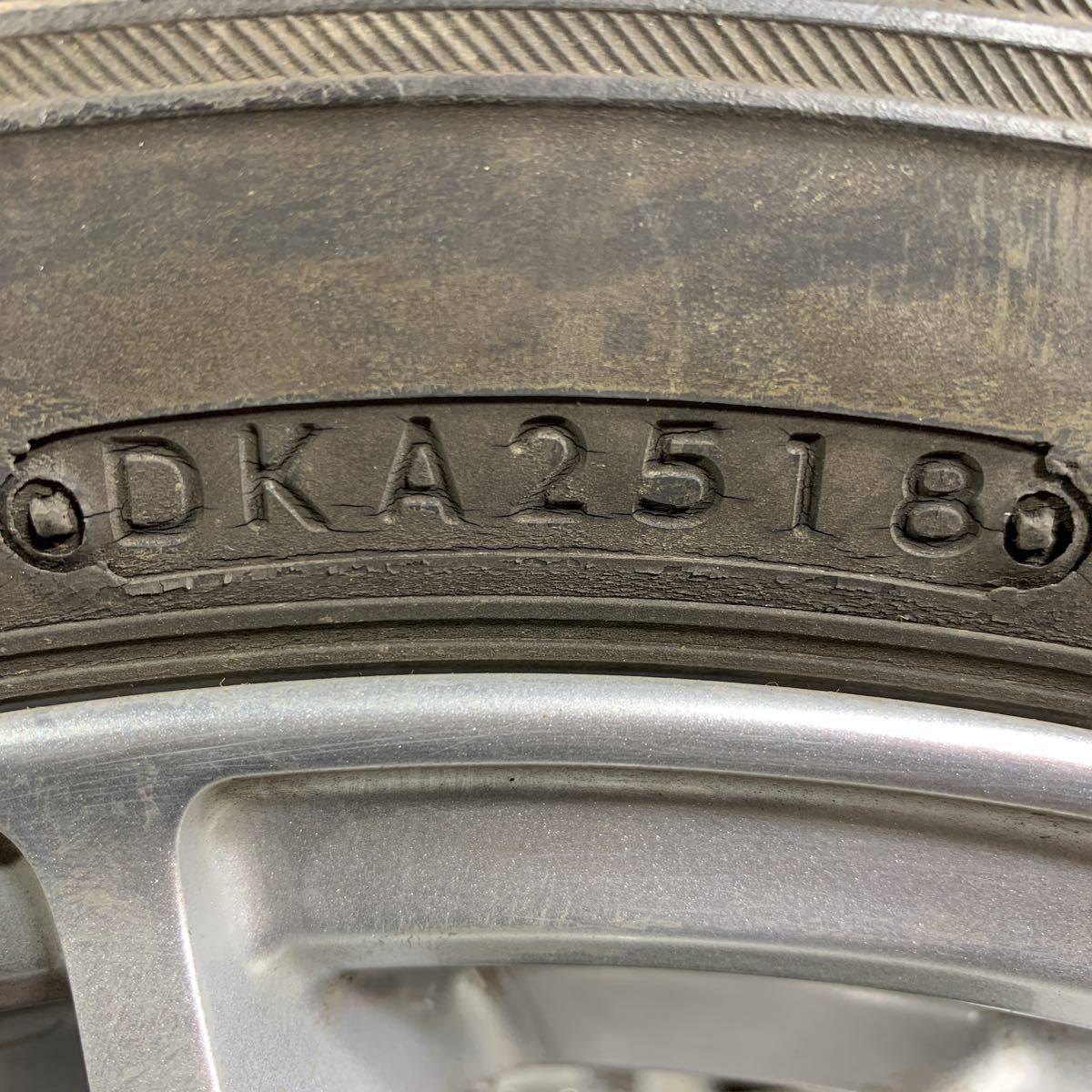 ブリヂストン スタッドレスタイヤ アルミホイール 175/65R154本 