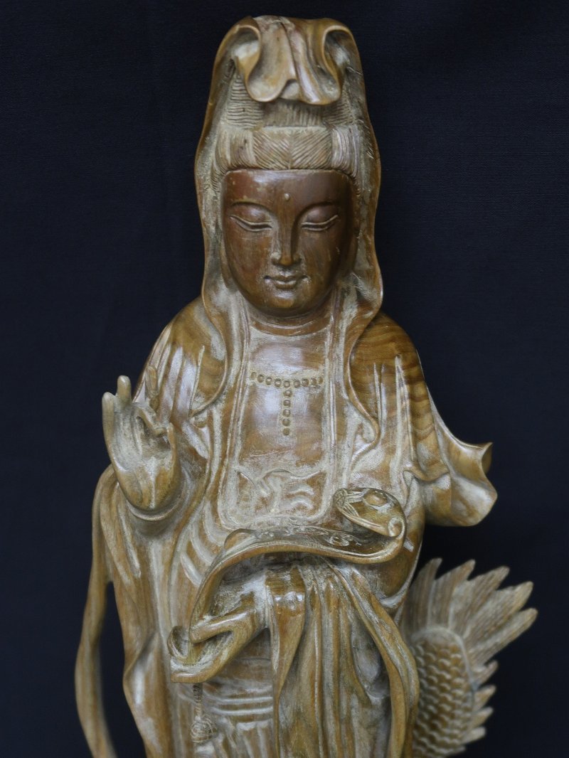 集】042002緑檀木彫 龍上観音像 林洪英作 共箱 中国時代