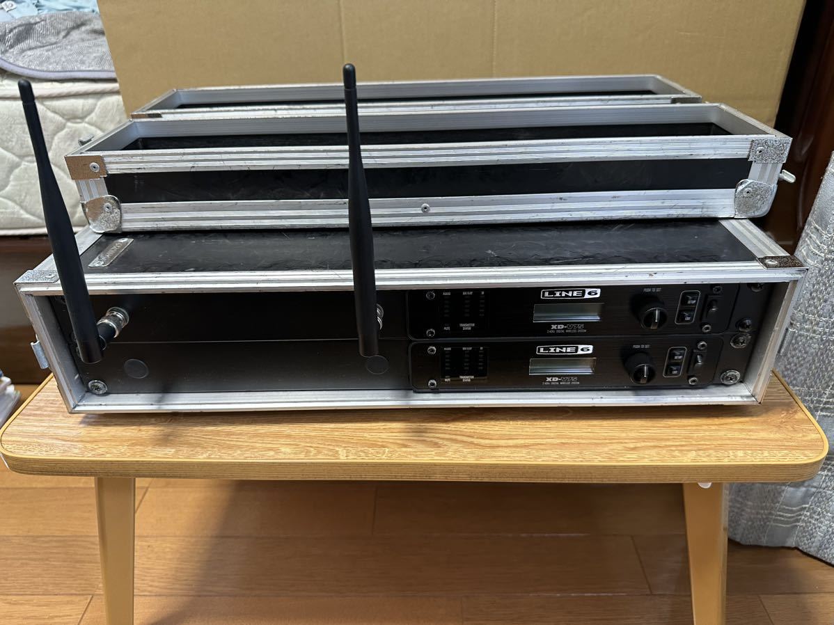 LINE6 XD-V75 ワイヤレスマイク2台セット マイク・ベルトパック・ピンマイク各2セットずつ、ヘッドセット1個、他アンテナなど_1