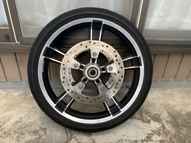 美品 ハーレー 純正 FLHX ストリートグライド フロントホイール 19