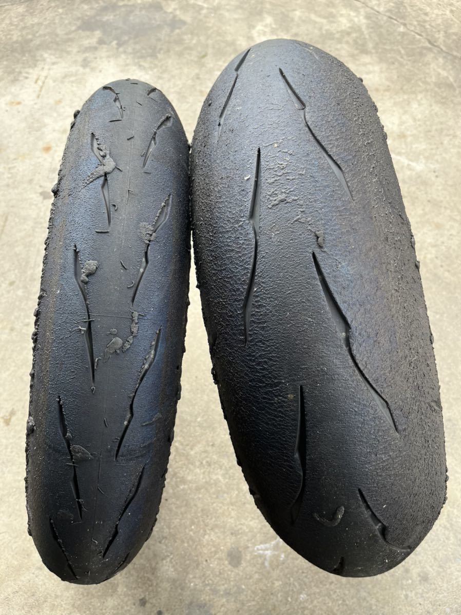中古】ブリヂストン BATTLAX RACING R11 前後セット 120/600R17 180
