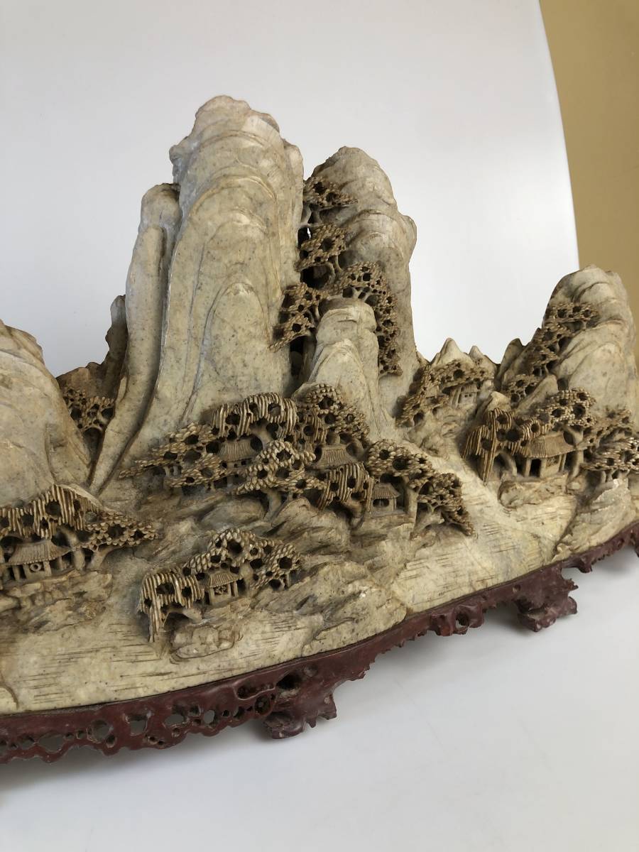 IZ0078 中国石彫刻置物 細密楼閣山水彫刻 寿山石か 中国古玩 中国古美術