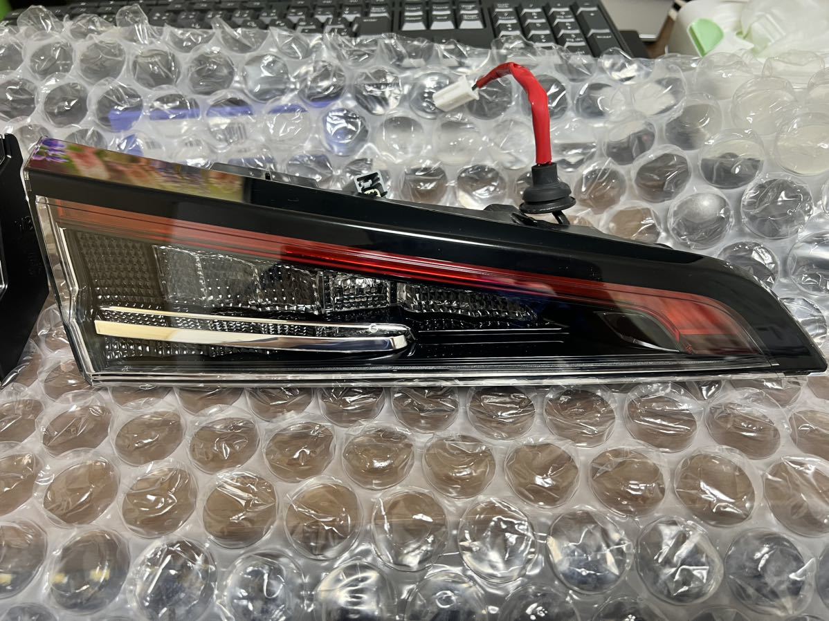 カローラツーリング W×B 前期 トランク側テールライト 左右セット 配線