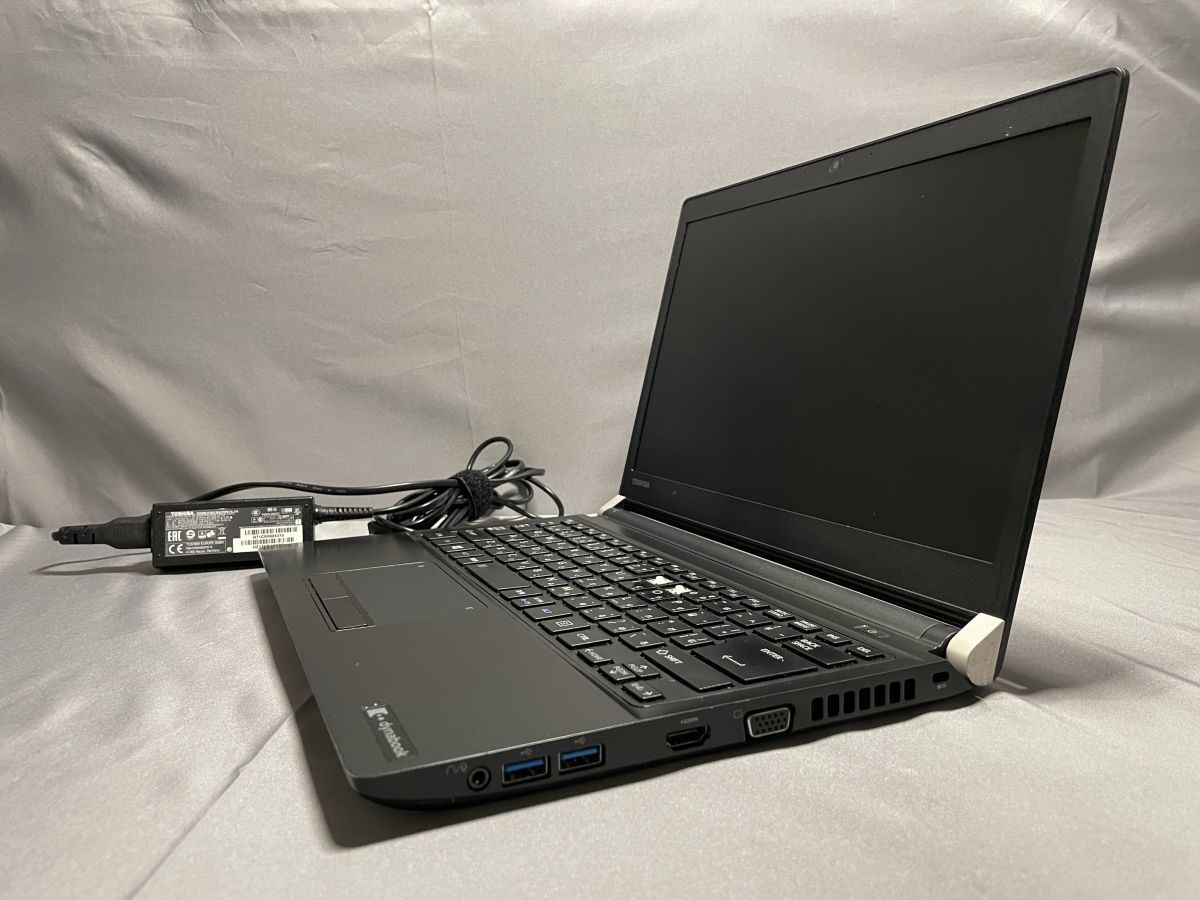 TOSHIBA dynabook R73/J Core i5-7200u 8GB SSD240GB windows10 pro 