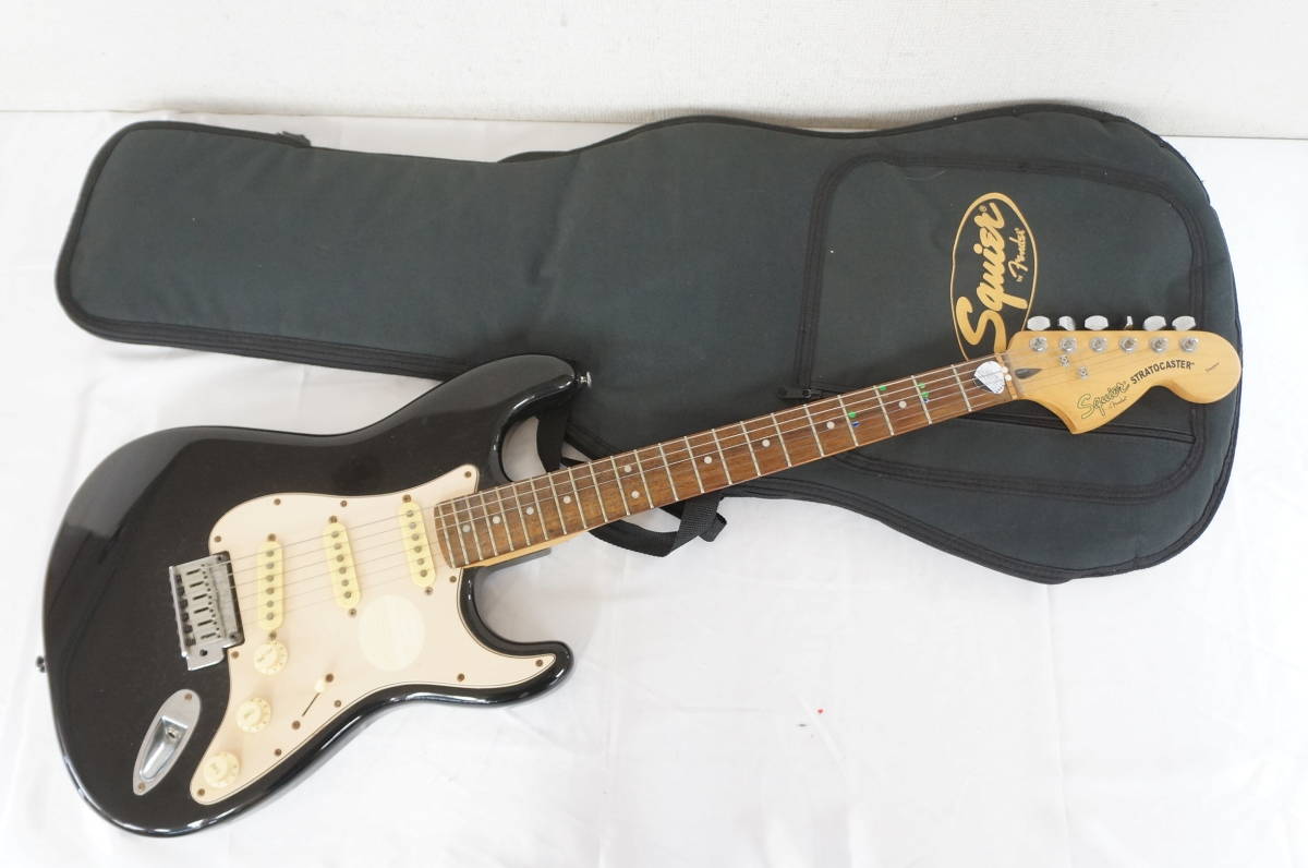 音出しOK Fender フェンダー Squier スクワイア Stratocaster ストラトキャスター エレキギター 弦楽器 ソフトケース付き 5905131641