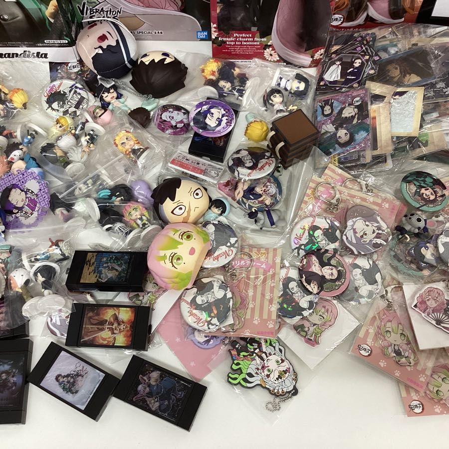 【 レアグッズあり】鬼滅の刃 グッズ 大量まとめ売り 同梱不可/現状】 鬼滅の刃 グッズ まとめ売り 竈門禰豆子 栗花落カナヲ