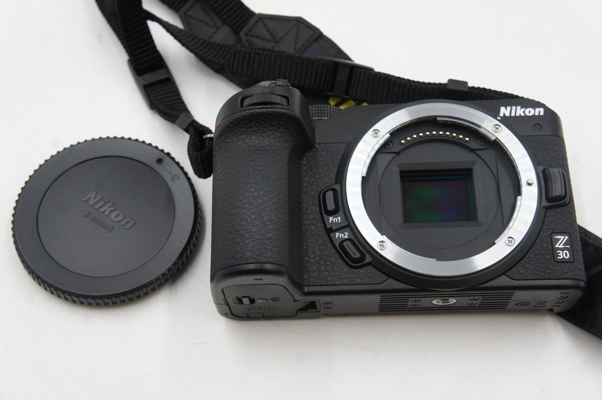 ★☆決算セール開催★最大70%OFF♪全額返金保証！【Nikon Z30 ボディ シャッター回数わずか21回！新品同様♪】★（202303-16124-kaitori）