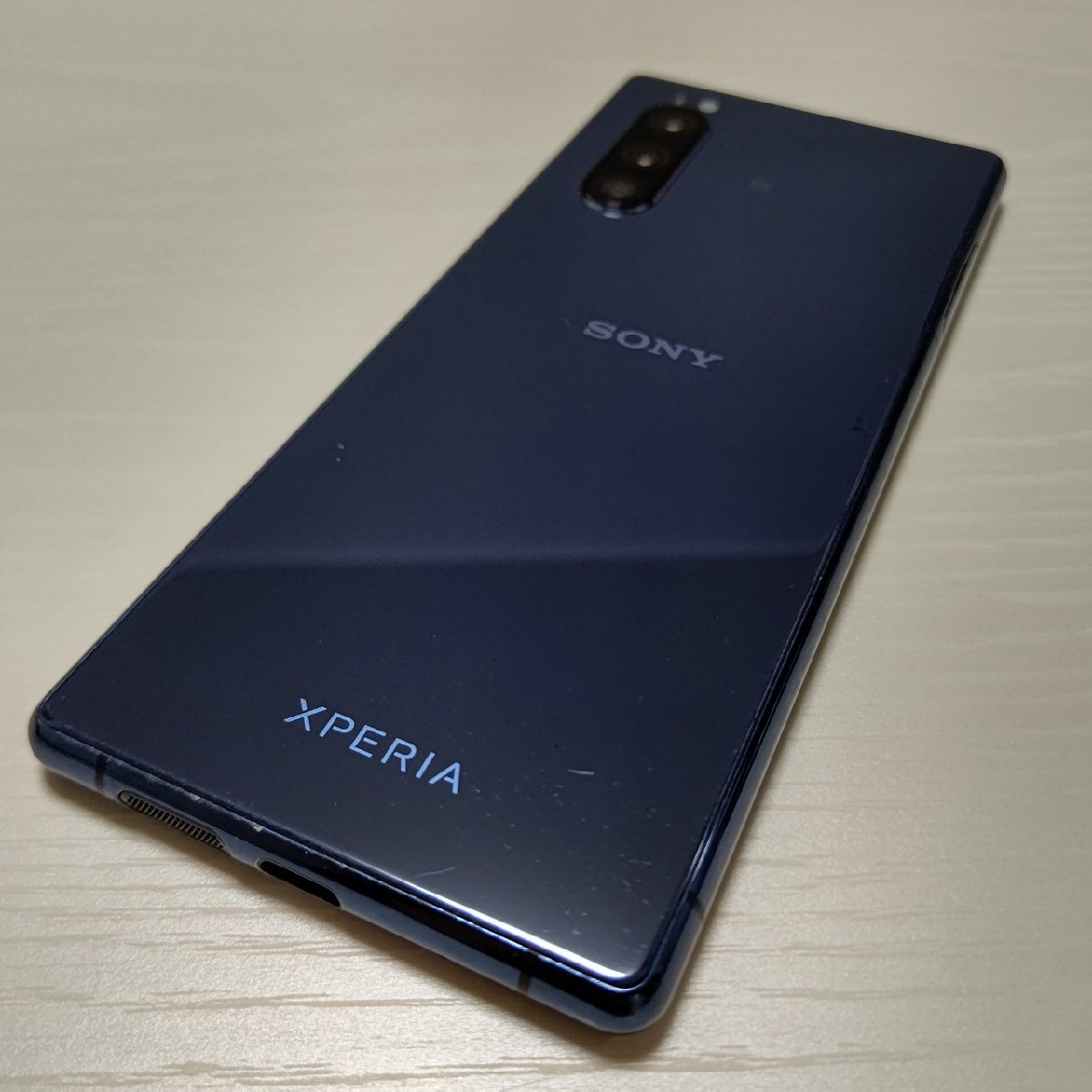 ☆【30183WM】 ジャンク SoftBank 901SO SONY Xperia 5 ブルー SIM