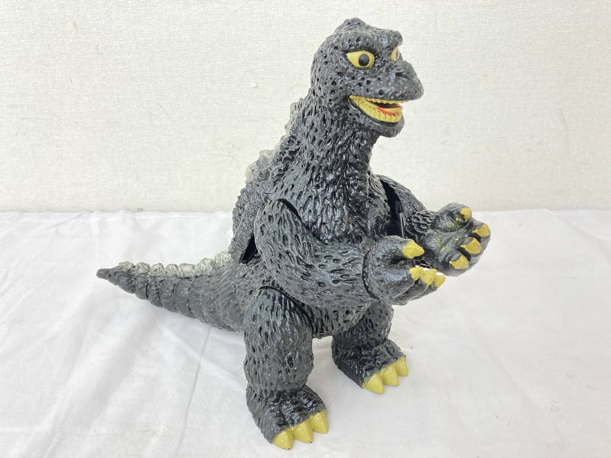 格安，大人気 IE166 O 東宝 東方映像 ゴジラ ソフビ フィギュア 全長 約34㎝&times;高さ 約26.5cm&times;奥行 約15㎝ 怪獣 当時物 特撮 通電不可 現状品(ゴジラ)｜売買されたオークション情報、yahooの商品情報をアー ゴジラ