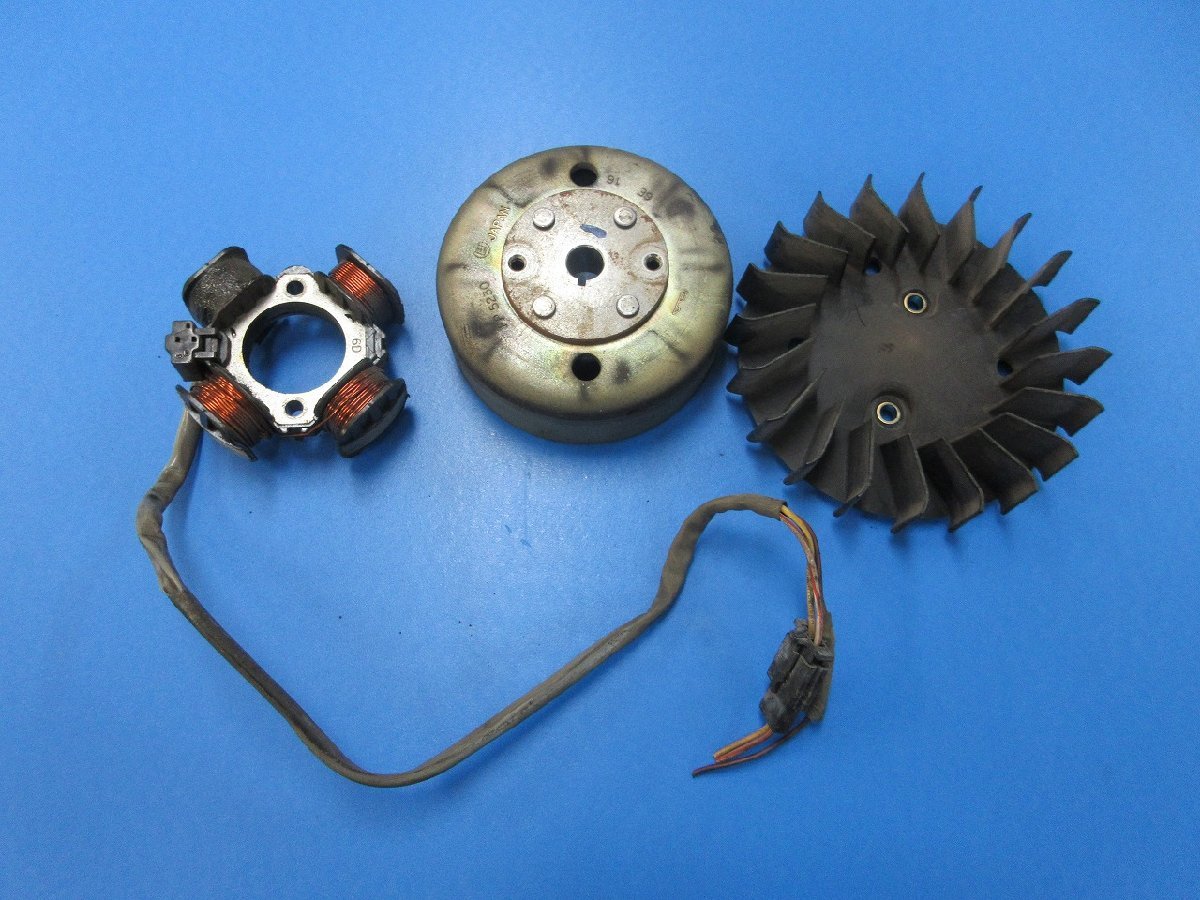 アドレスV100　CE11A　フライホイール　ジェネレーター　ファン　359-22