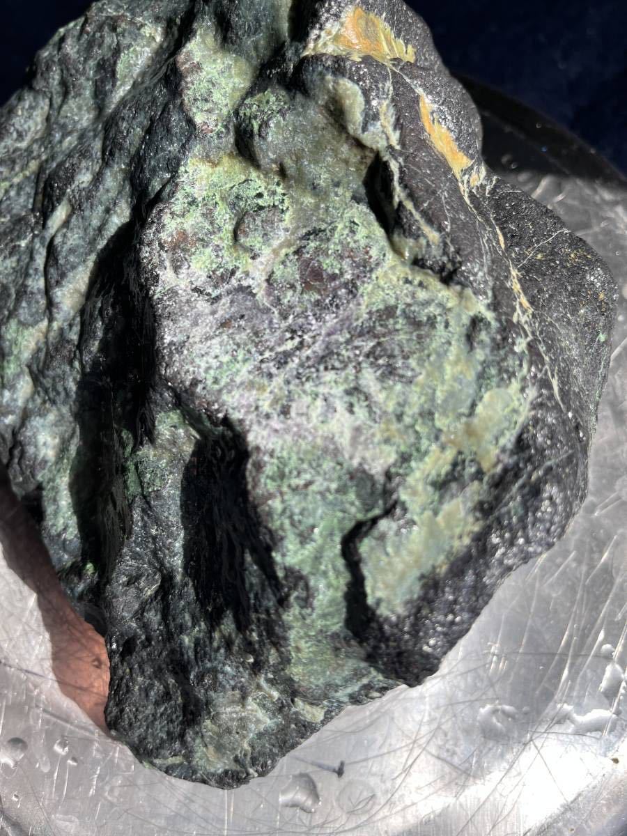 超希少 激レア ウバロバイト 灰クロム柘榴石 北海道 日高産 4.7kg GW