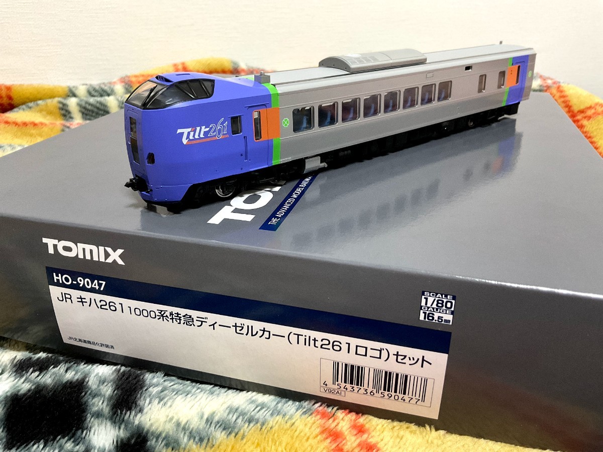 TOMIX HO-9047 キハ261 -1000系 特急ディーゼルカー(Tilt261ロゴ) 4両