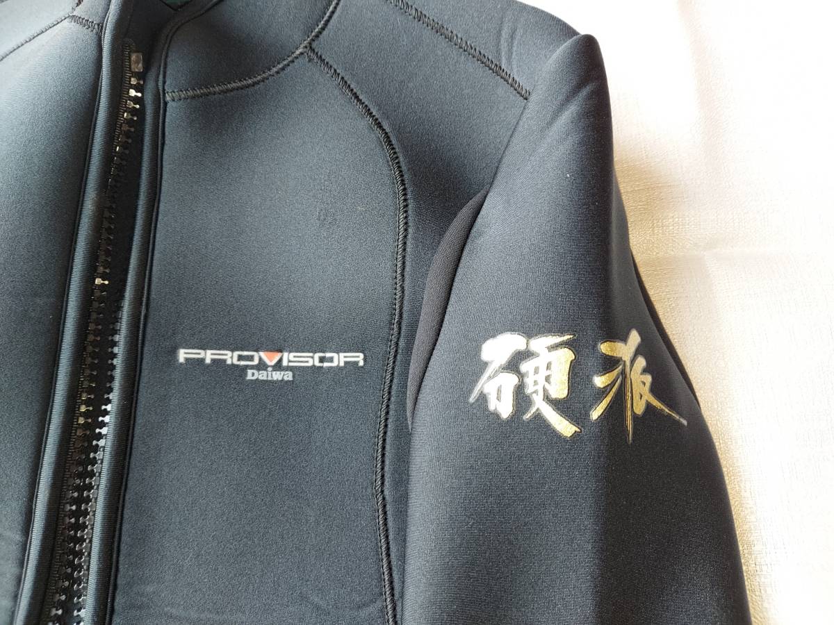 daiwa ネオプレーンジャケット　ＮＪ-１０００　Ｍサイズ　硬派ブラック　中古_2