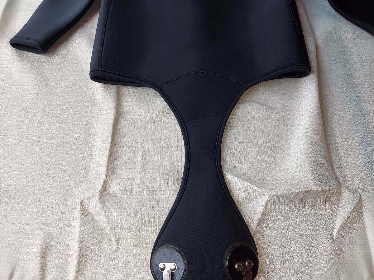 daiwa ネオプレーンジャケット　ＮＪ-１０００　Ｍサイズ　硬派ブラック　中古_6