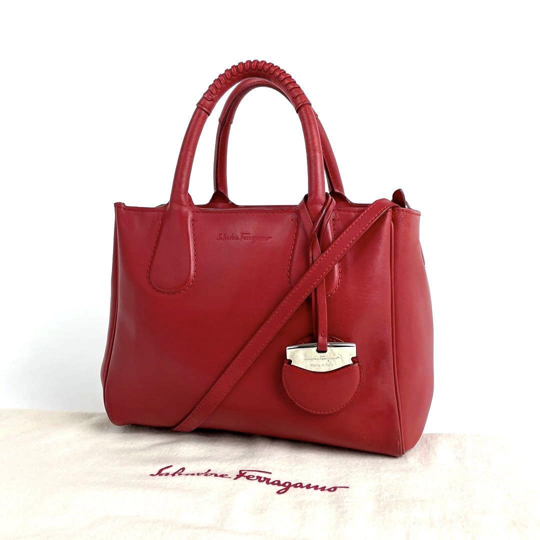 トートバッグ (L) - ウィメンズ | Ferragamo