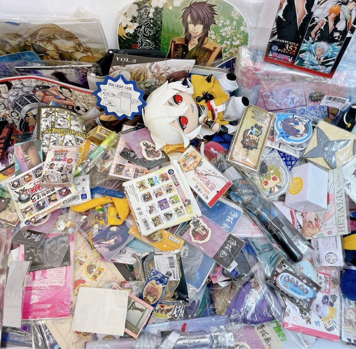 刀剣乱舞　グッズ　大量　まとめ売り 5SB77 1円〜アニメグッズ まとめ 大量 刀剣乱舞 とうけんらんぶ薄桜鬼