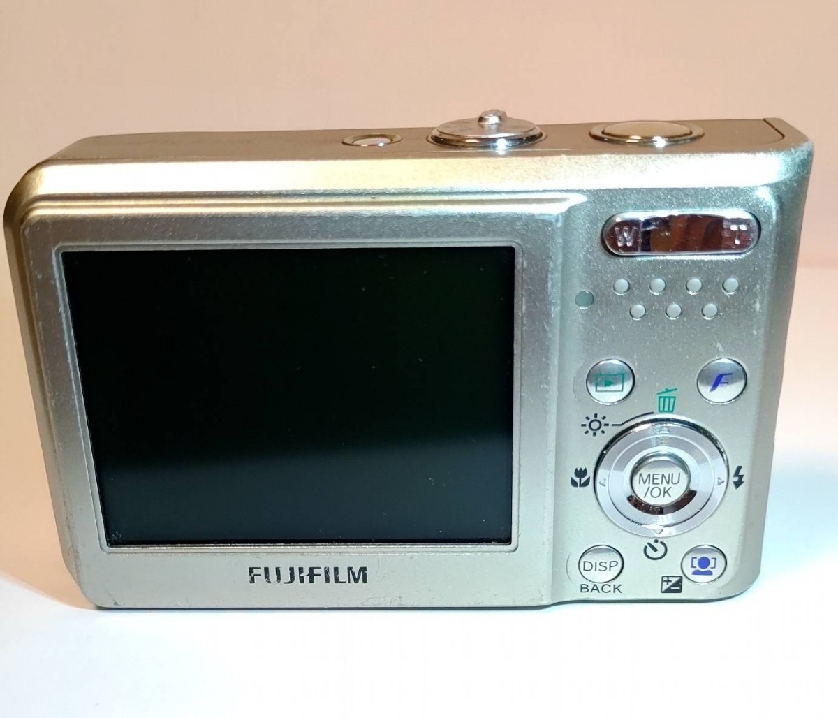 オンラインストア買蔵 FUJIFILM フジフィルム FinePix F31fd オールド