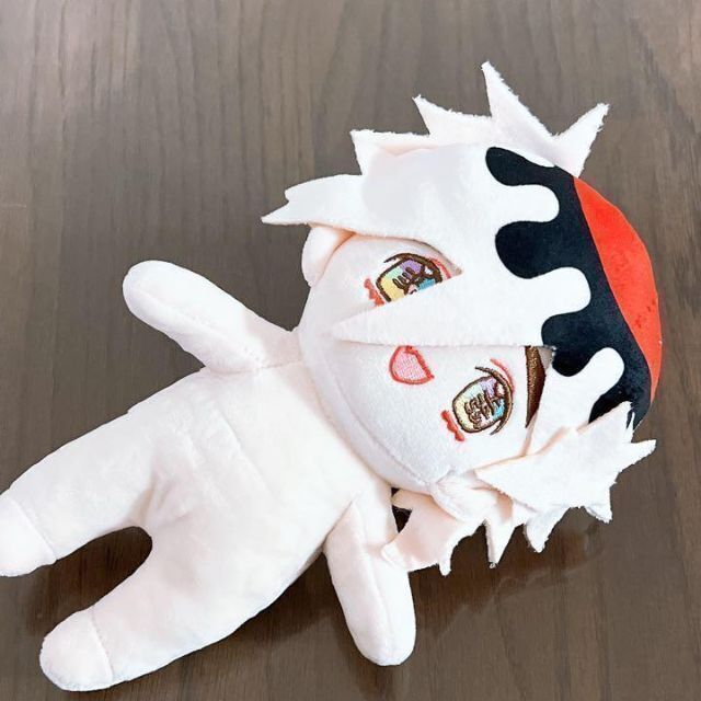 童磨 20cm着せ替えぬいぐるみ 20cm 鬼滅の刃 童磨 鬼滅 .: Q④5