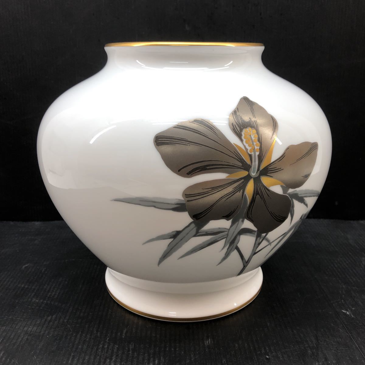 珍品堂1円から OKURA 大倉陶園 金彩 牡丹絵 花瓶 飾り壺 2P