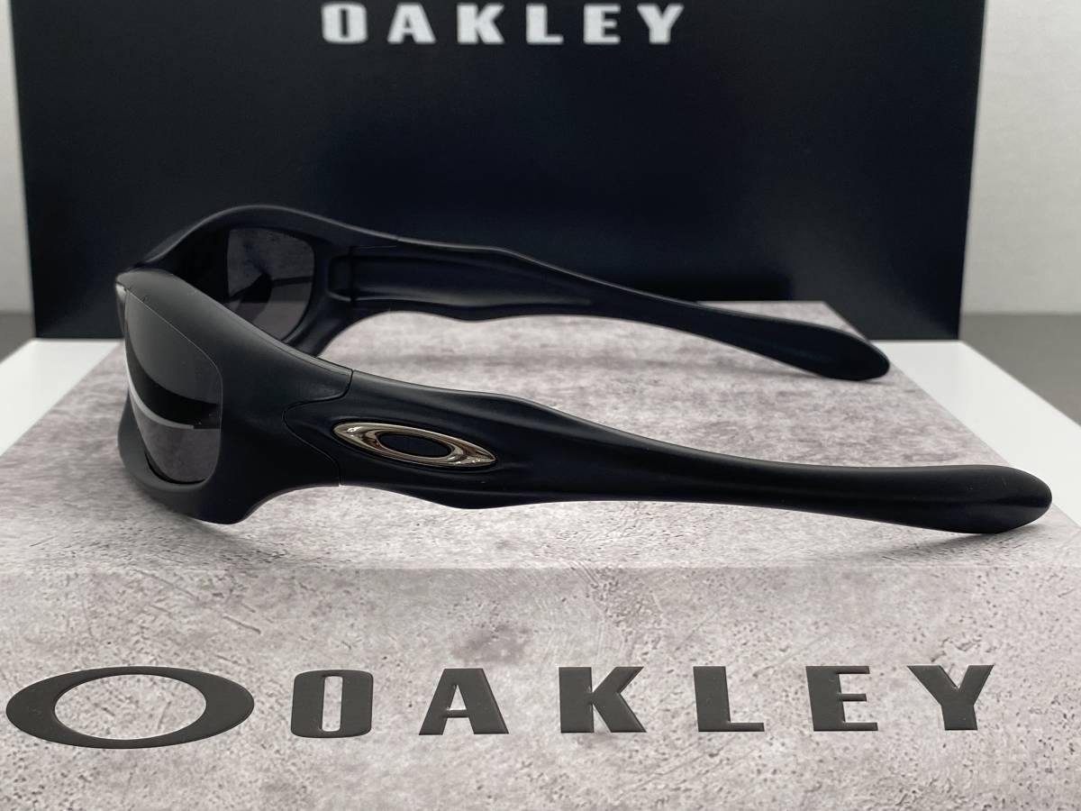 偏光 OAKLEYオークリー MONSTER DOGモンスタードッグ 黒マットブラック