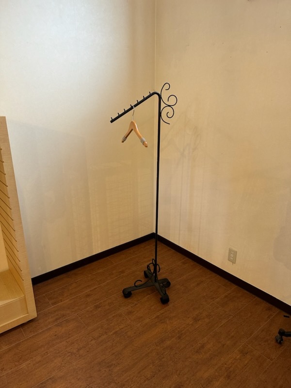 ●福岡～アイアン アンティーク 大型ハンガーラック コート ラック 収納 ビンテージ フック