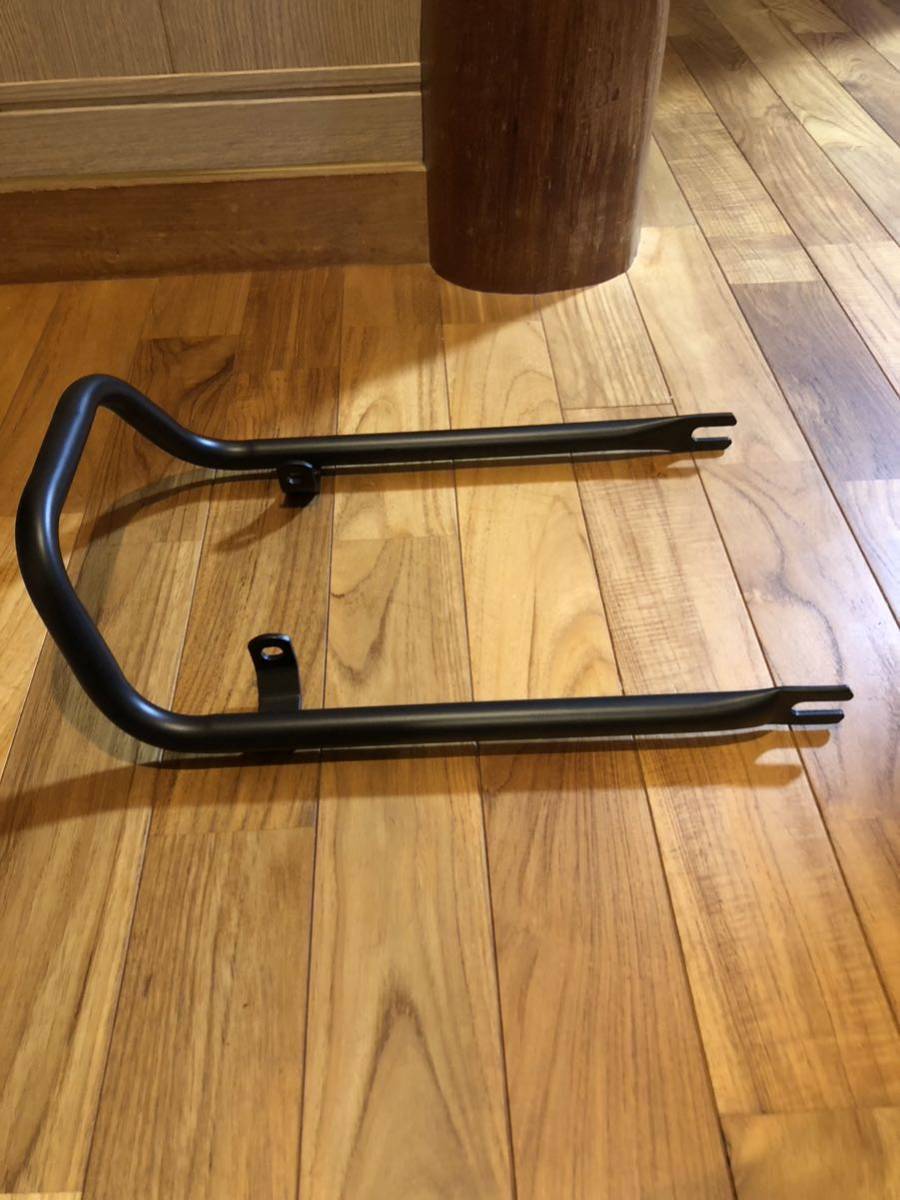 YB125SP専用 タンデムバー グラブバー マットブラック タンデムバー