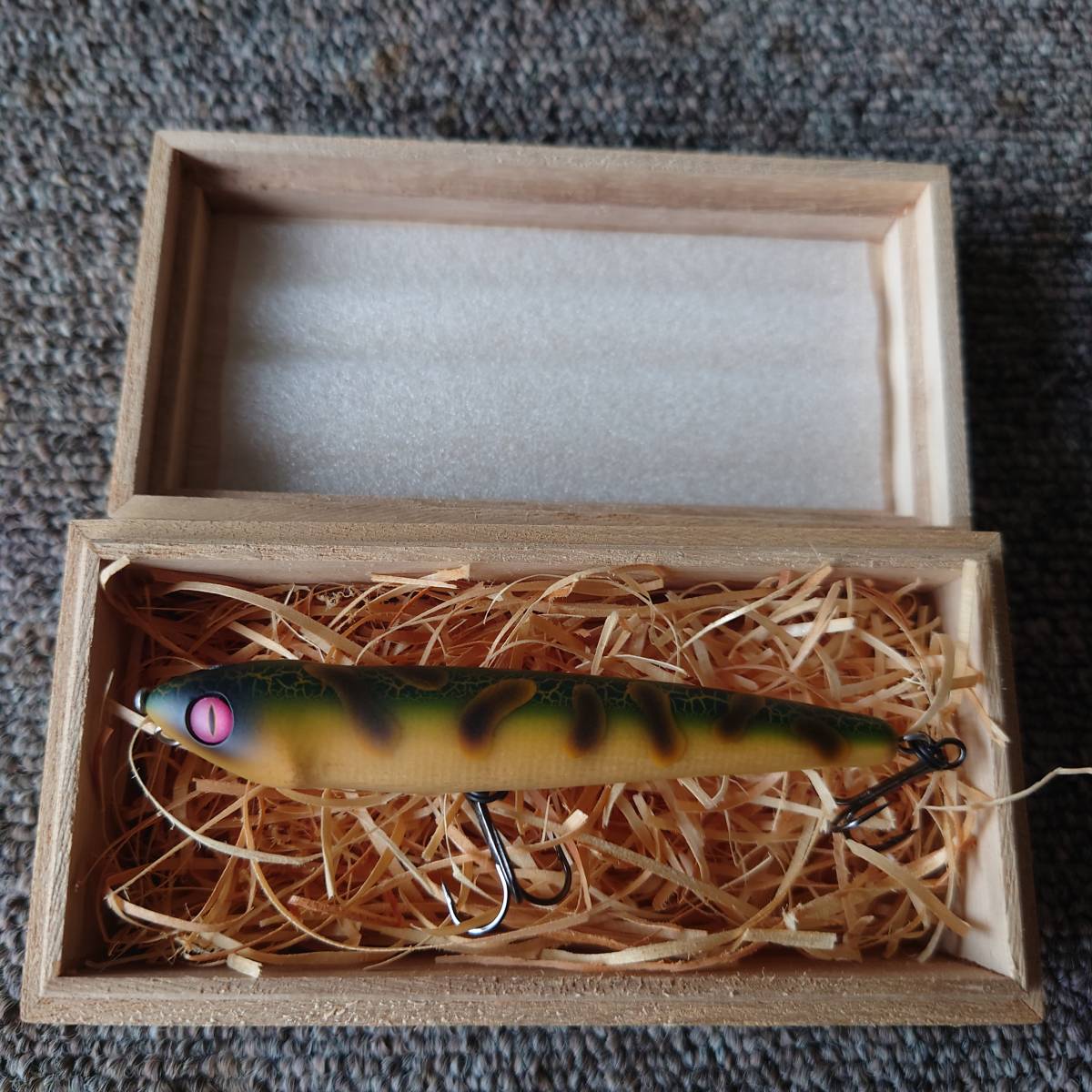 IKEA 廃盤品　FORNYAD フォルンヤド ゴミ箱　限定コレクション　アート IKEA 廃盤品 FORNYAD フォルンヤド ゴミ箱 限定コレクション アート