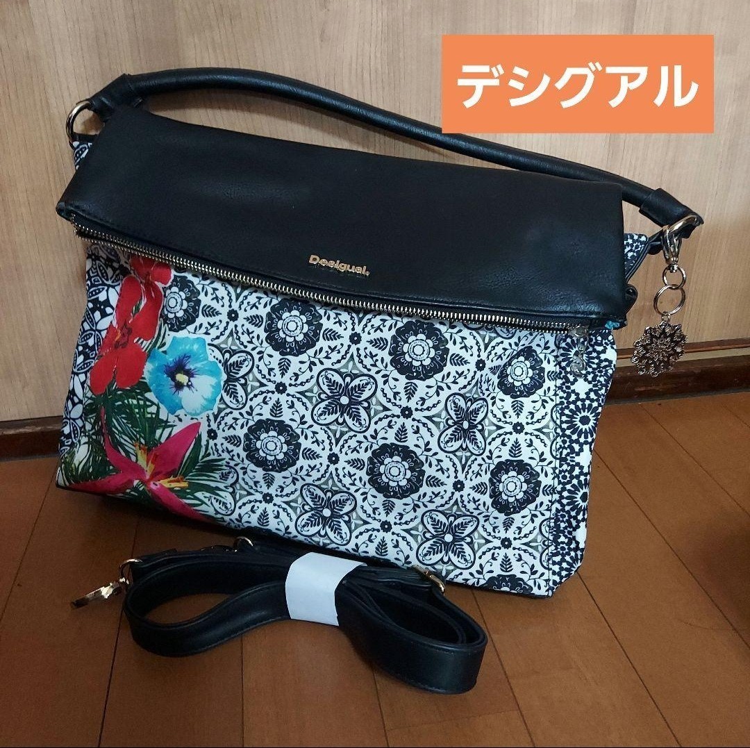 新品　未使用　花柄2wayバッグ　デシグアル
