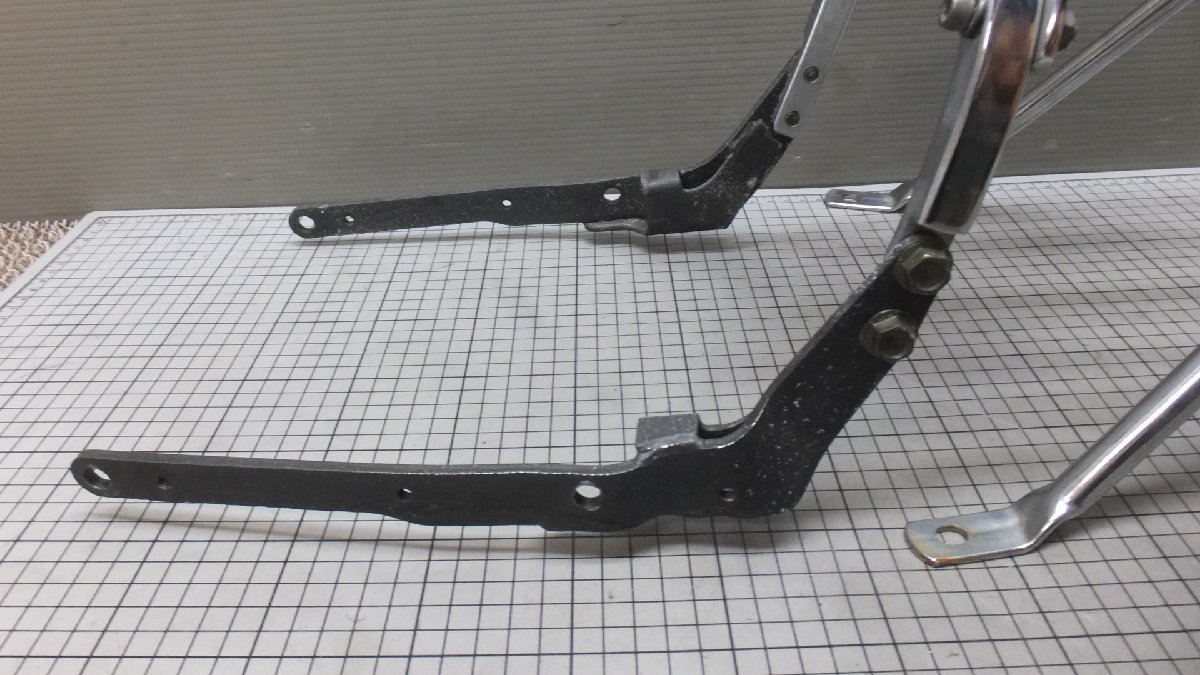 GP GZ150 LC6PCJG リアキャリア バックレスト リフレクター 検 逆輸入 