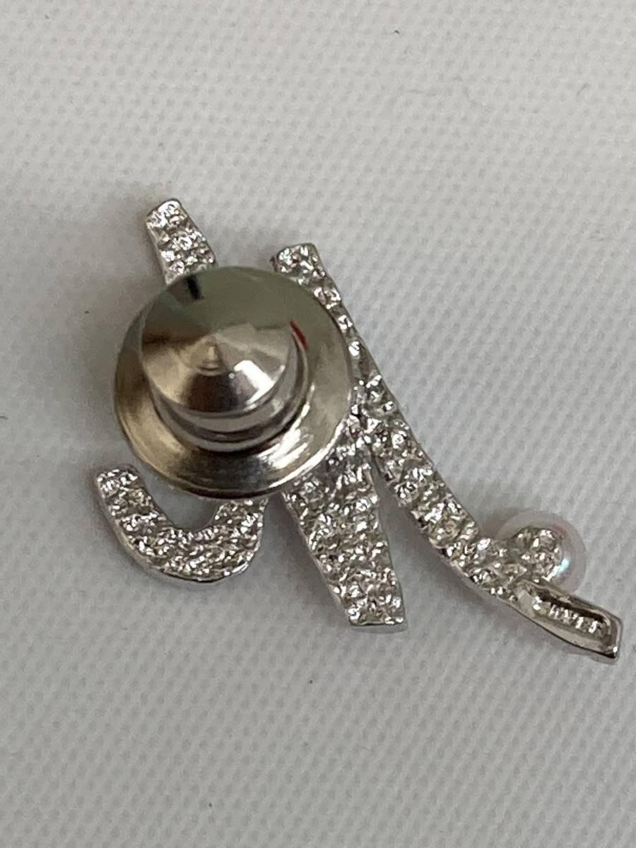 2883‐1】TASAKI 田崎真珠 イニシャルブローチ「M」 エム SILVER刻印