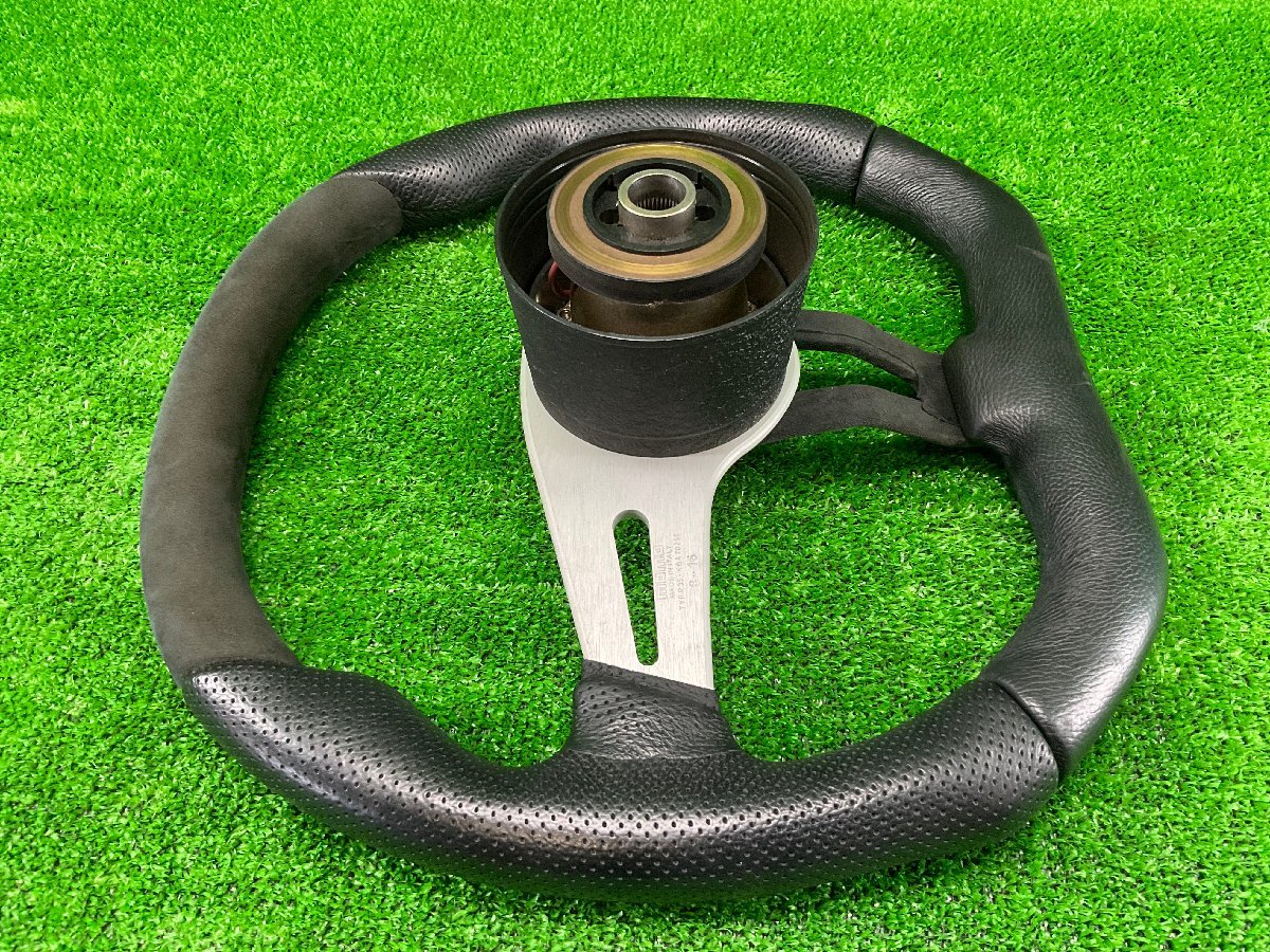 MOMO ステアリング ハンドル TYPR35 35Φ D型 ボス付き FC3S RX-7 33995  