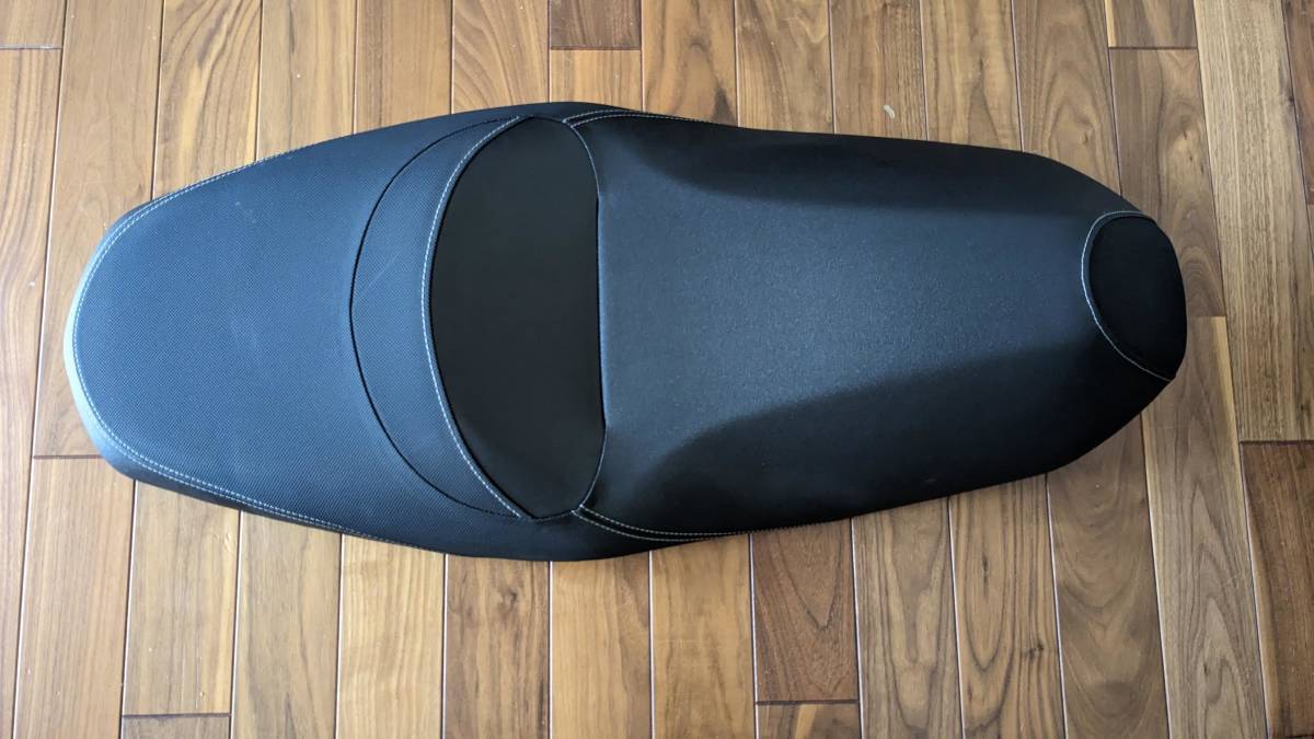 中古美品】YAMAHA(ヤマハ)純正 ローダウンシート（トリシティ300/XMAX 